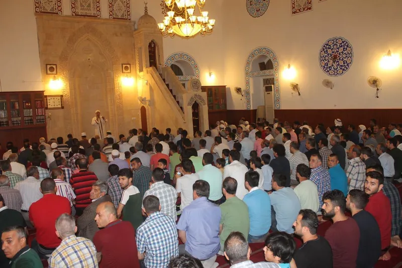 Müftü Yardımcısı Üney: Toplum olarak namaza daha fazla yönelmeliyiz