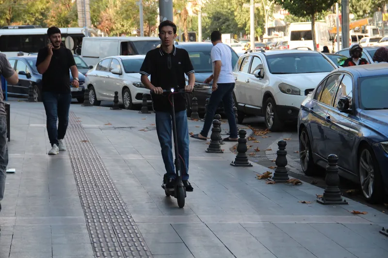 Uzmanlar: Scooter kullanımı artıyor, düzenleme şart