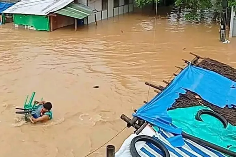 Bualoi tayfunu Vietnam’da etkisini sürdürüyor: 29 ölü
