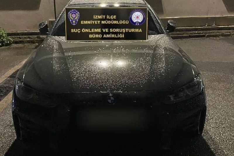 Kocaeli’de drift atan ehliyetsiz sürücüye 91 bin TL ceza