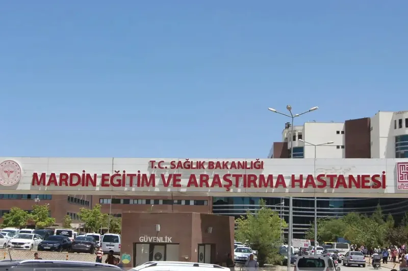 Mardin’de 67 öğrenci gıda zehirlenmesi nedeniyle hastaneye kaldırıldı 