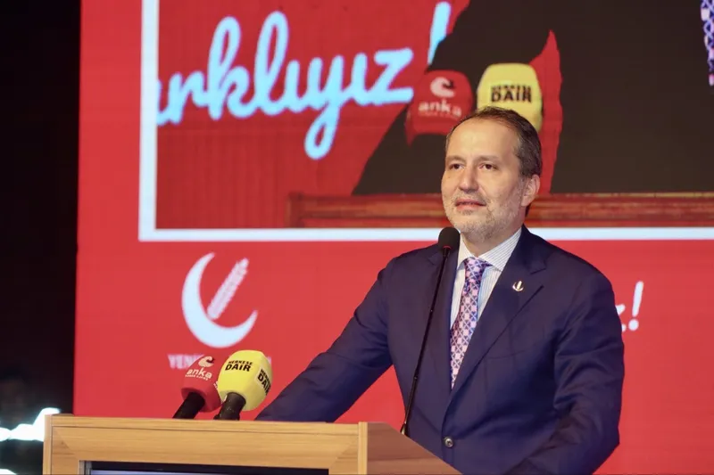 Fatih Erbakan’dan Erdoğan’a sert çıkış: ‘Bu kadar anlaşmayı yapsam beni de kapıda uğurlar’ 