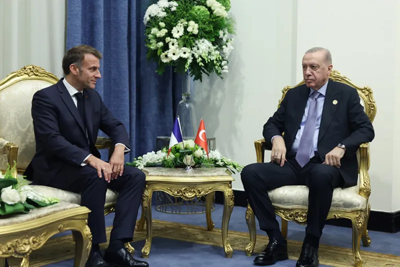 Cumhurbaşkanı Erdoğan, Gazze ateşkesi için gittiği Mısır