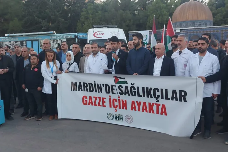 Mardin’de sağlıkçılar Gazze için bir araya geldi 