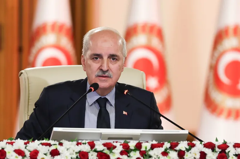 Kurtulmuş: Türkiye modelini ortaya koyarak kimsenin acı yaşamayacağı bir dönemi gelecek nesillere armağan edeceğiz