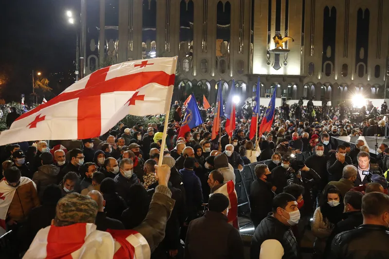 Finlandiya Dışişleri Bakanı Valtonen, Gürcistan