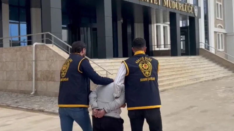 Antalya’da aranan şahıs, Adıyaman’da yakalandı 