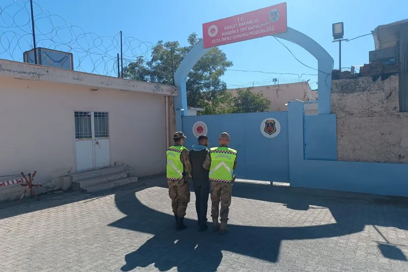 Mardin’de 2 cezaevi firarisi yakalandı