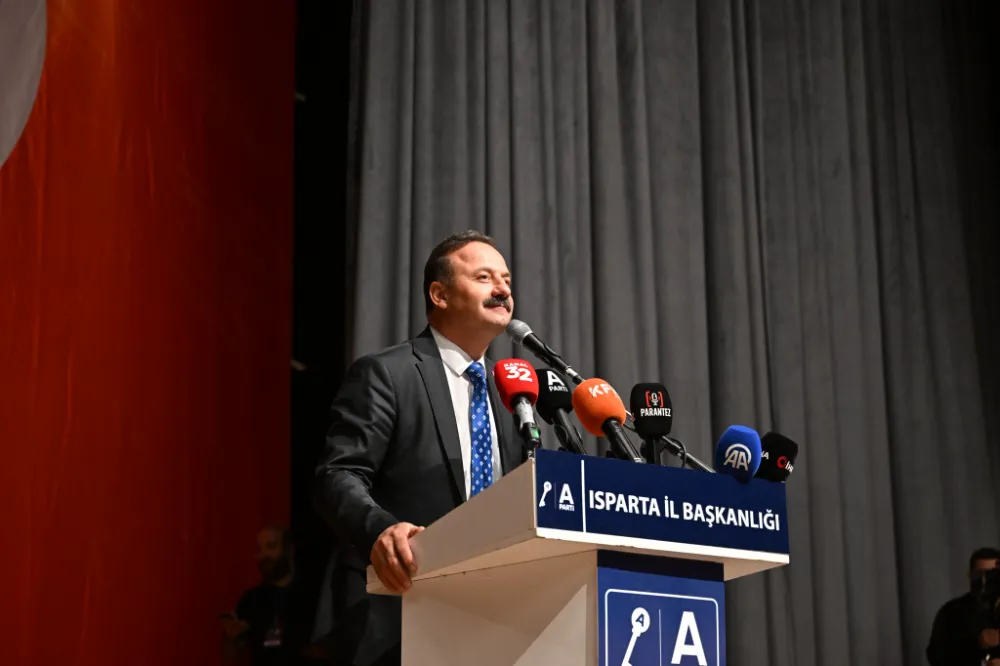 YAVUZ AĞIRALİOĞLU ISPARTA’DAN SESLENDİ