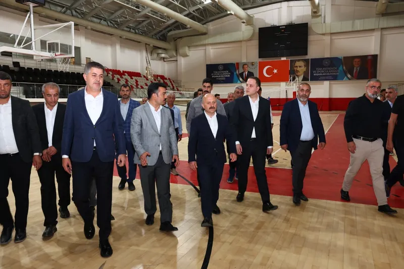 Kahta’ya modern spor kompleksi kazandırıldı 