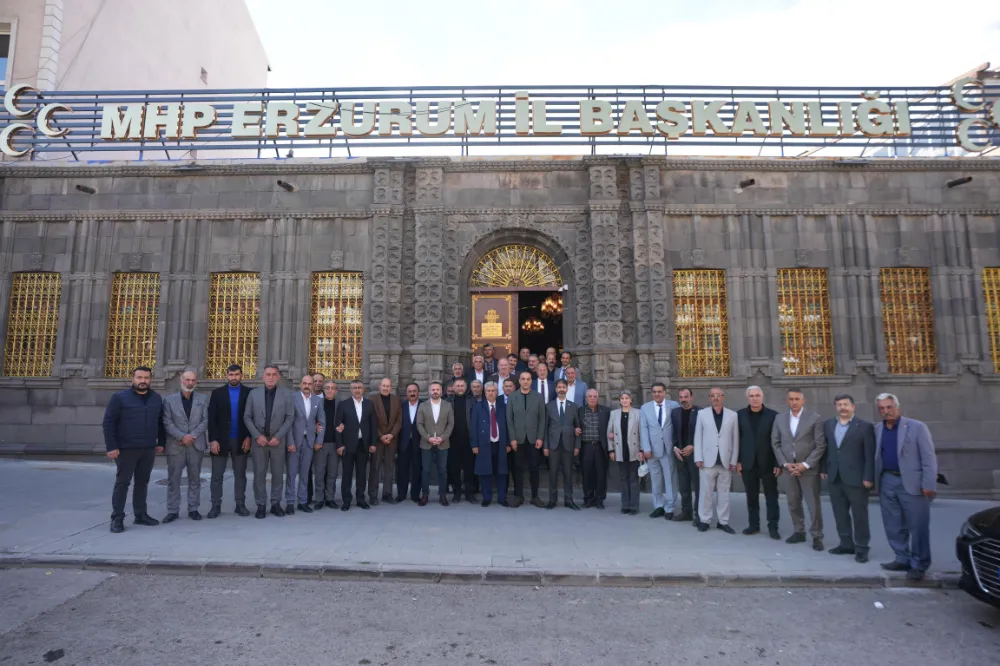 MHP Erzurum İl Başkanlığından Muhtarlar Günü Jesti…