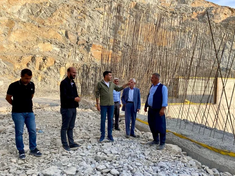 Tut Kaymakamı Güngör, Ünlüce Köyü’ndeki sulama projesini inceledi 