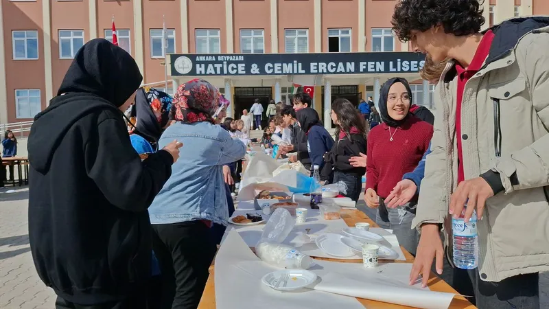 Beypazarı ilçesinde tüm okullar Gazze için seferber oldu