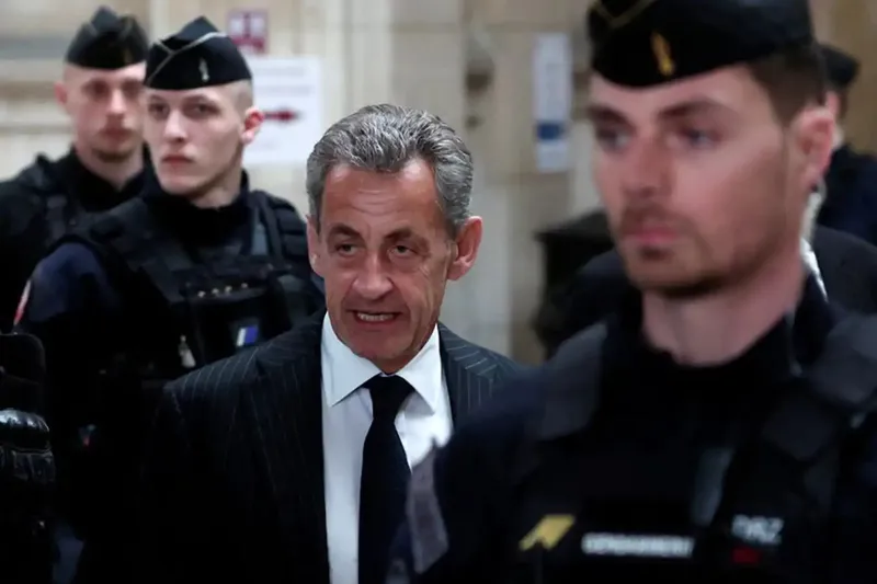 Yolsuzluk, rüşvet ve utanç: Sarkozy’ye beş yıl ceza