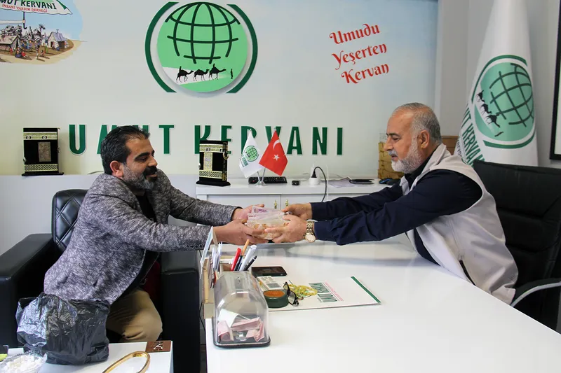 Diyarbakırlı ciğerci üç günlük gelirini Gazze