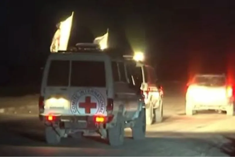 Kassam, iki siyonist esirin daha cesedini teslim etti