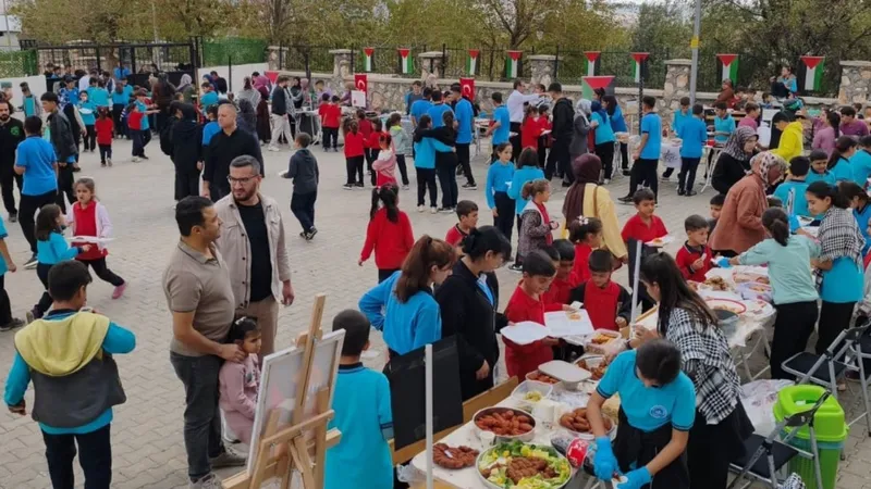 Bölükyayla’da Gazze için anlamlı kermes 