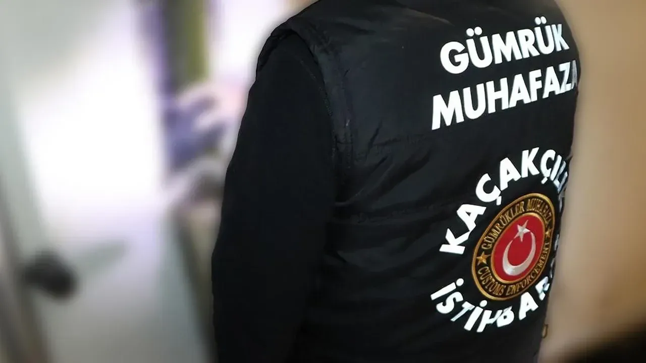 Gümrükte 288 milyon liralık lüks araç kaçakçılığı önlendi