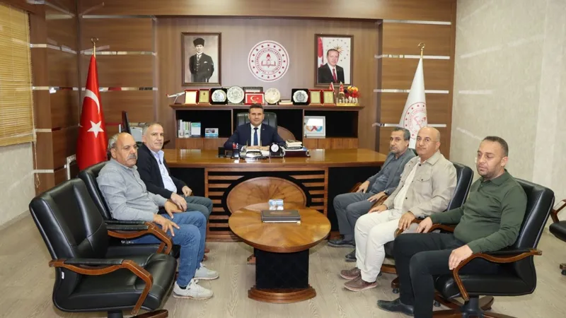 Kahta Gazeteciler ve Yazarlar Cemiyeti’nden Müdür Başli’ya Ziyaret 