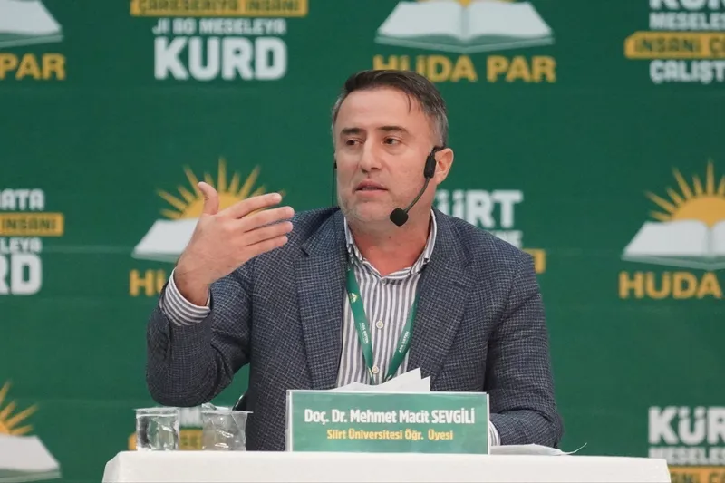 Doç. Dr. Sevgili: Kürt sorunu öncelikle ümmetin insanî ve ahlâkî ve sorunudur