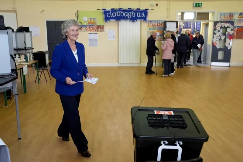 İrlanda cumhurbaşkanlığı seçimlerini Connolly kazandı