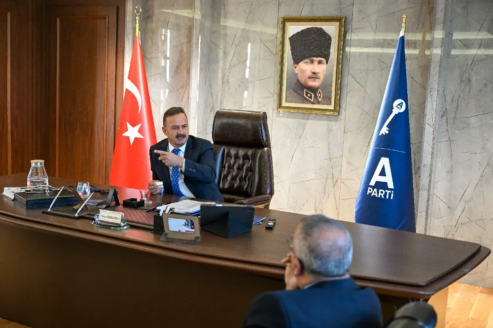 YAVUZ AĞIRALİOĞLU: KÜRTLER; ‘ÖCALAN BİZİM TEMSİLCİMİZ DEĞİLDİR’ DEMELİ