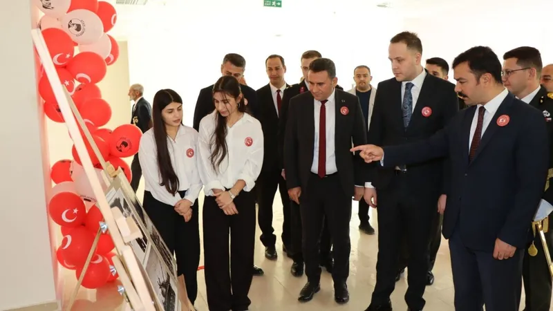 Kahta’da 29 Ekim Cumhuriyet Bayramı coşkuyla kutlandı 