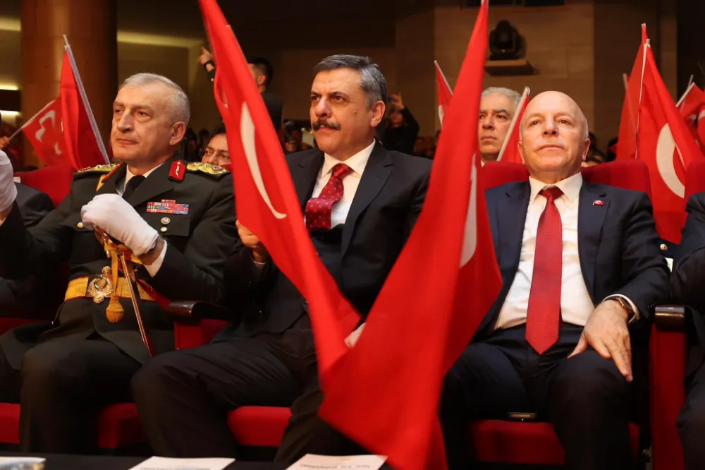 Sekmen: Cumhuriyetimizin 102. yılı kutlu olsun