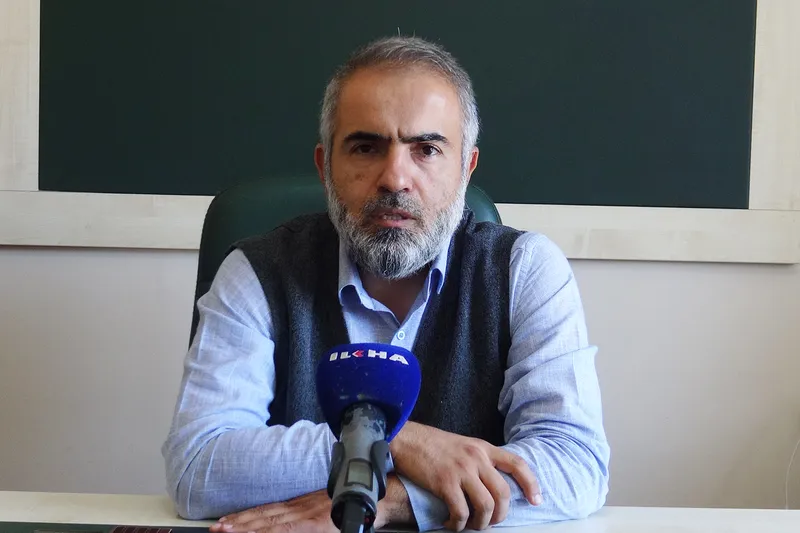 Müftü Kazcı: Peygamberimizin kıldığı namaz tağutları titreten bir ibadetti