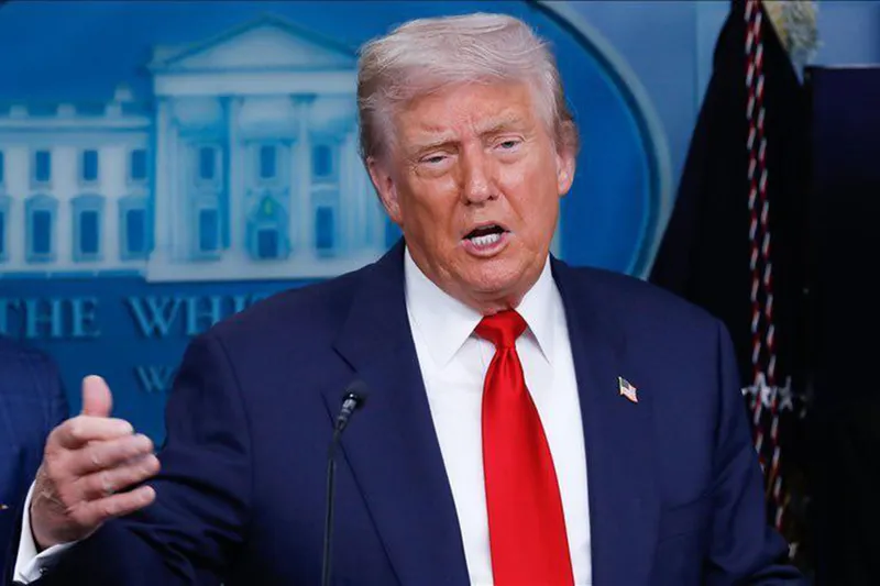 Trump: HAMAS kalıcı barışa hazır, israil, Gazze’ye yönelik bombardımanı derhal durdurmalı 