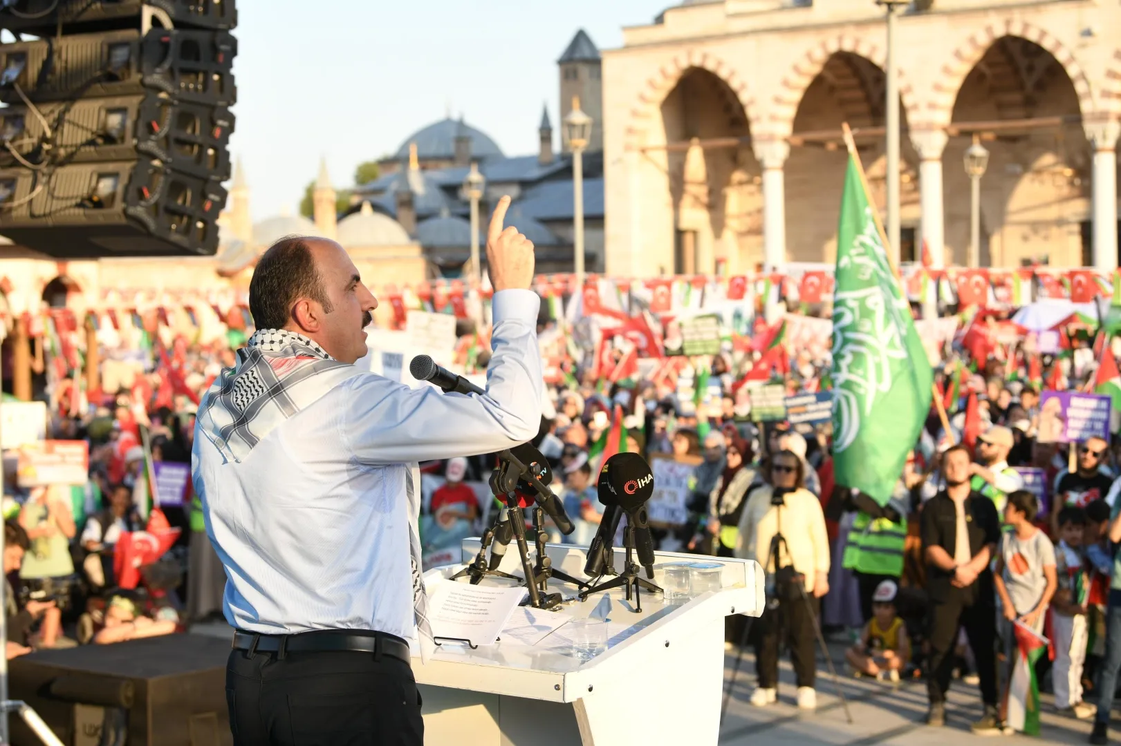 Başkan Altay tüm Konyalıları yürüyüşe davet etti