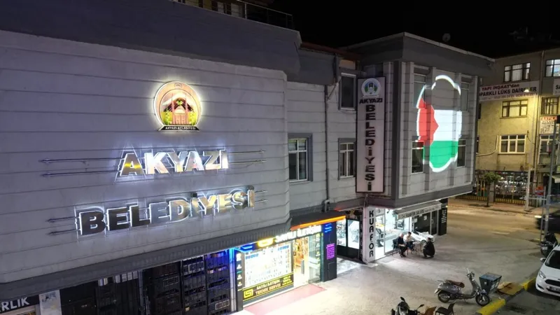 Akyazı Belediyesi’nden Filistin’e destek 