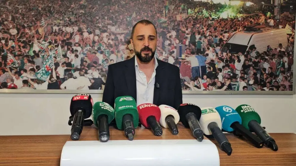 BURSASPOR’DA ADEM ÇAĞLAYAN DÖNEMİ SONA ERDİ...