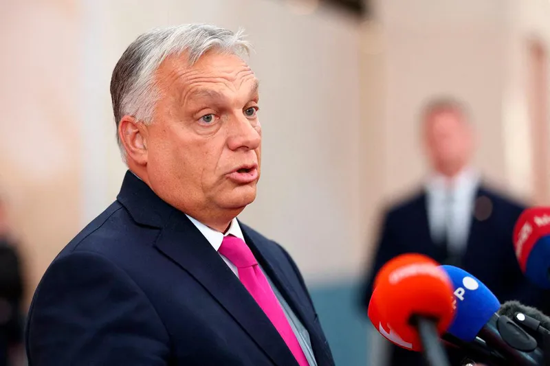 Macarsistan Başbakanı Orban: Avrupa Birliği dağılıyor, euro