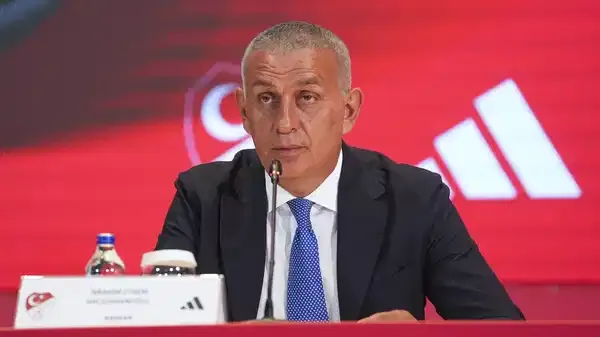 İbrahim Hacıosmanoğlu: “Derbide Kural Hatası Yok, Sadece Hakem Hatası”
