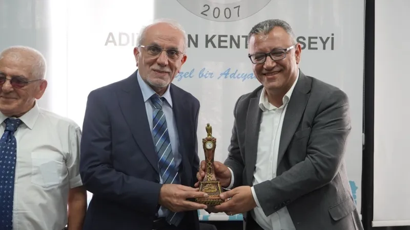 Kardeşlik süreci resmen başladı: Beşiktaş ve Adıyaman kent konseyleri arasında kardeşlik protokolü imzalandı  - Videolu Haber