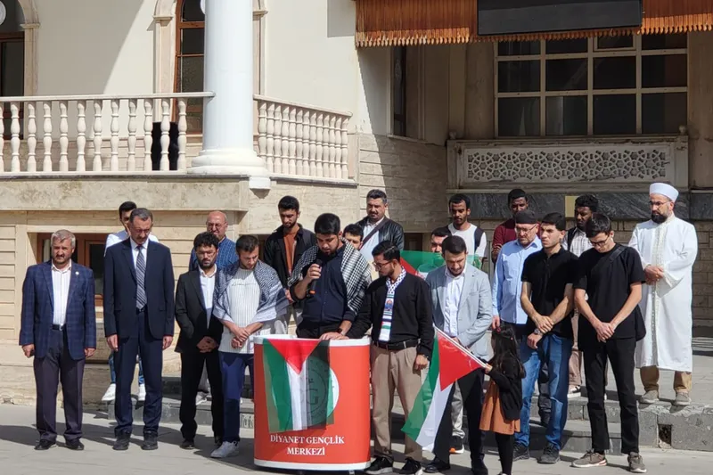 Konya Diyanet Gençlik’ten Gazze çağrısı