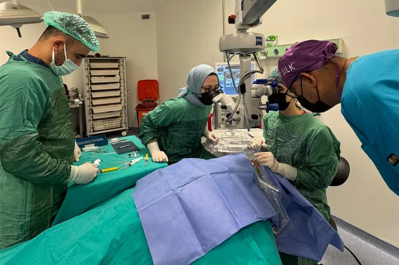 Viranşehir Devlet Hastanesi’nde ilk katarakt ameliyatı gerçekleştirildi