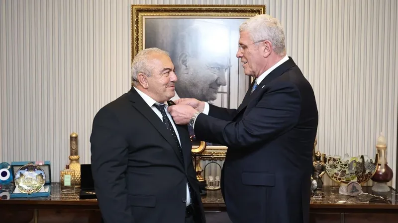 Gazeteci İsmail Türk İYİ Parti