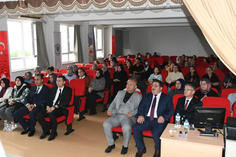 Sakarya’da özel sporcular afet bilinci için sahada 