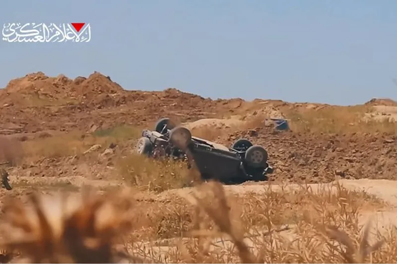 Kassam iki siyonist cipi imha etti: Ölü ve yaralılar var