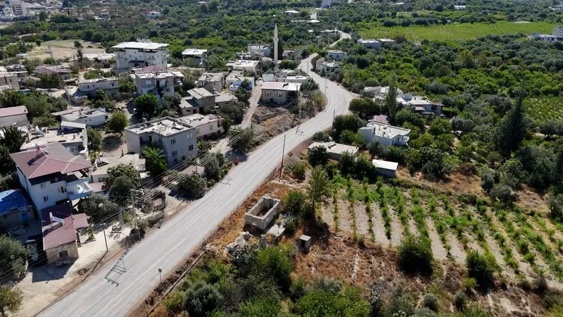Mut’ta Kırsal Yollar Büyükşehir’le Yeniden Hayat Buluyor
