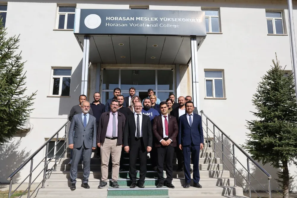 REKTÖR HACIMÜFTÜOĞLU HORASAN MYO’YU ZİYARET ETTİ