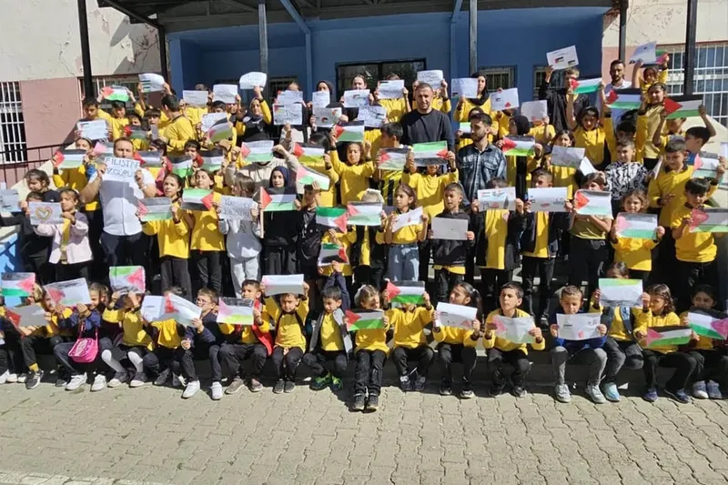 Bingöl’de 98 okulda Gazze için duyarlılık etkinlikleri düzenlendi