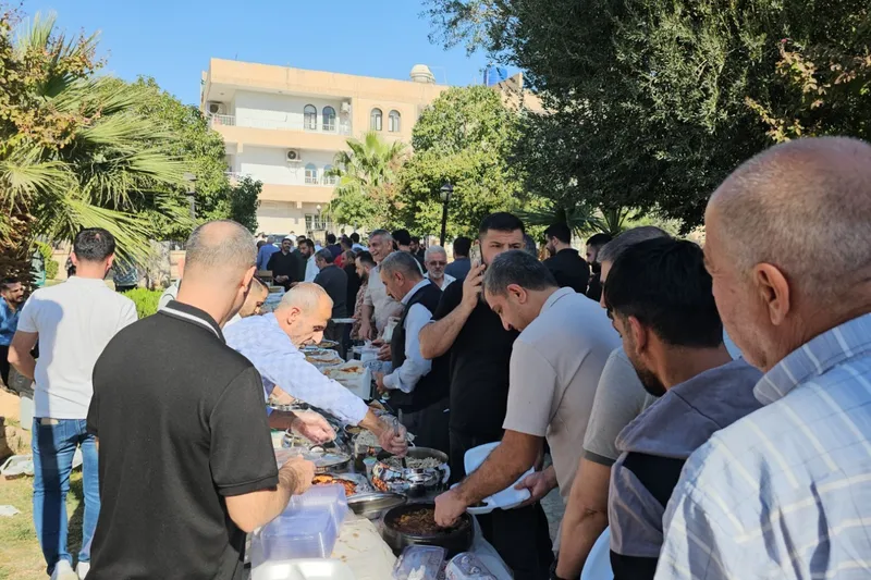  Nusaybin Umut Kervanı’ndan yetim ve muhtaçlar yararına kermes