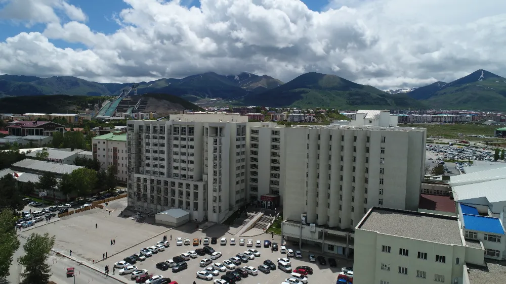 Sağlıkta Başkalarına Şifa, Kendine Dert: Erzurum’un Göz Göre Göre Kaçırdığı Fırsat