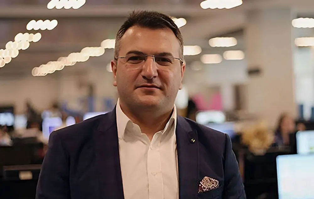 Cem Küçük’ten Şok Sözler: “İBB’ye Sabah 07.00’de Kayyum Atanmalı!”