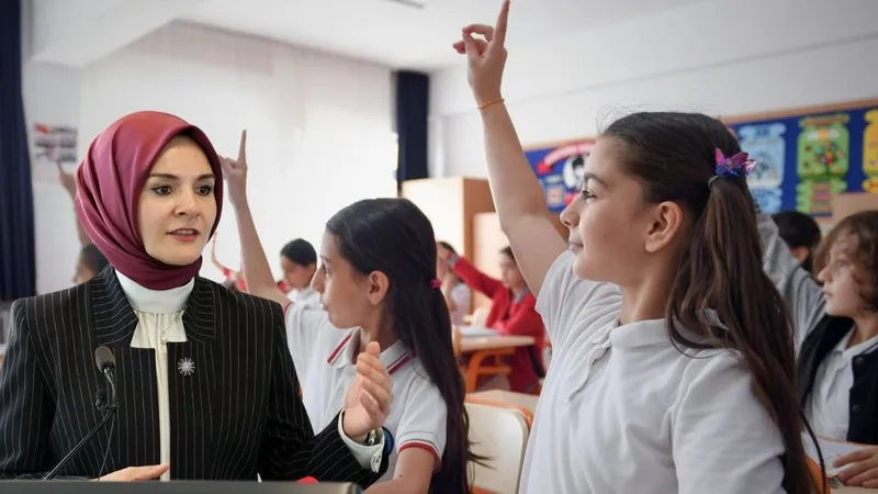 5 yıl içinde ilkokul sıraları boş kalabilir: Türkiye’de doğurganlık hızı düşüyor