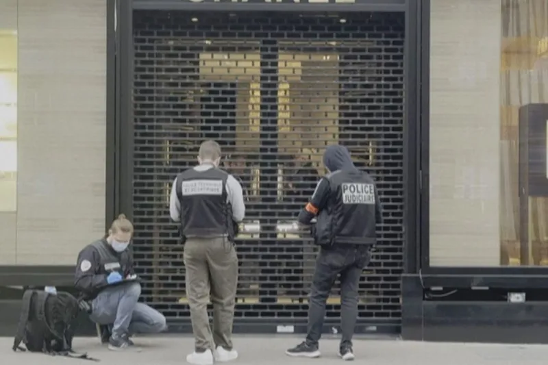 Batı’da hırsızlık ve yağma vakaları tırmanıyor