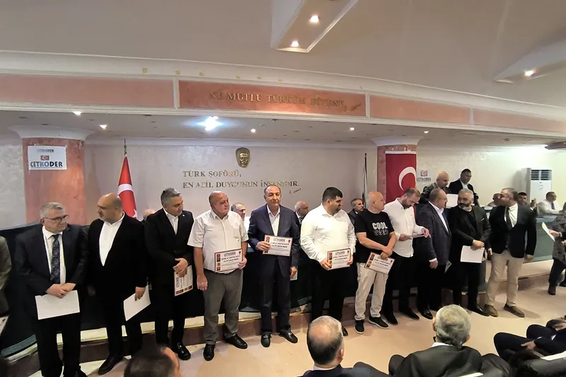 Mersin’de çevre bilincinin artırılmasına katkı sağlayanlara yönelik ödül töreni düzenlendi